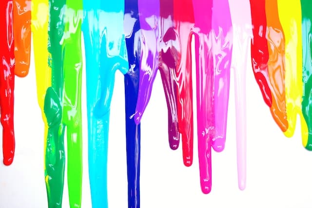 Αδιάβροχα χρώματα για τα σπίτια σας